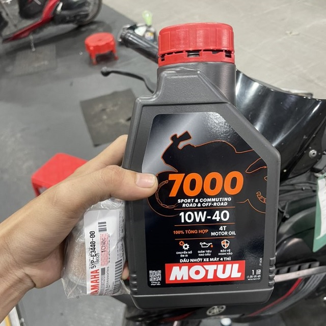 Bảng giá dầu nhớt motul mới nhất hiện nay - 2